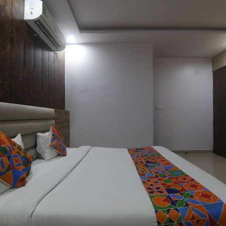 Icyhotels Hl Inn Chinhat 외부 사진