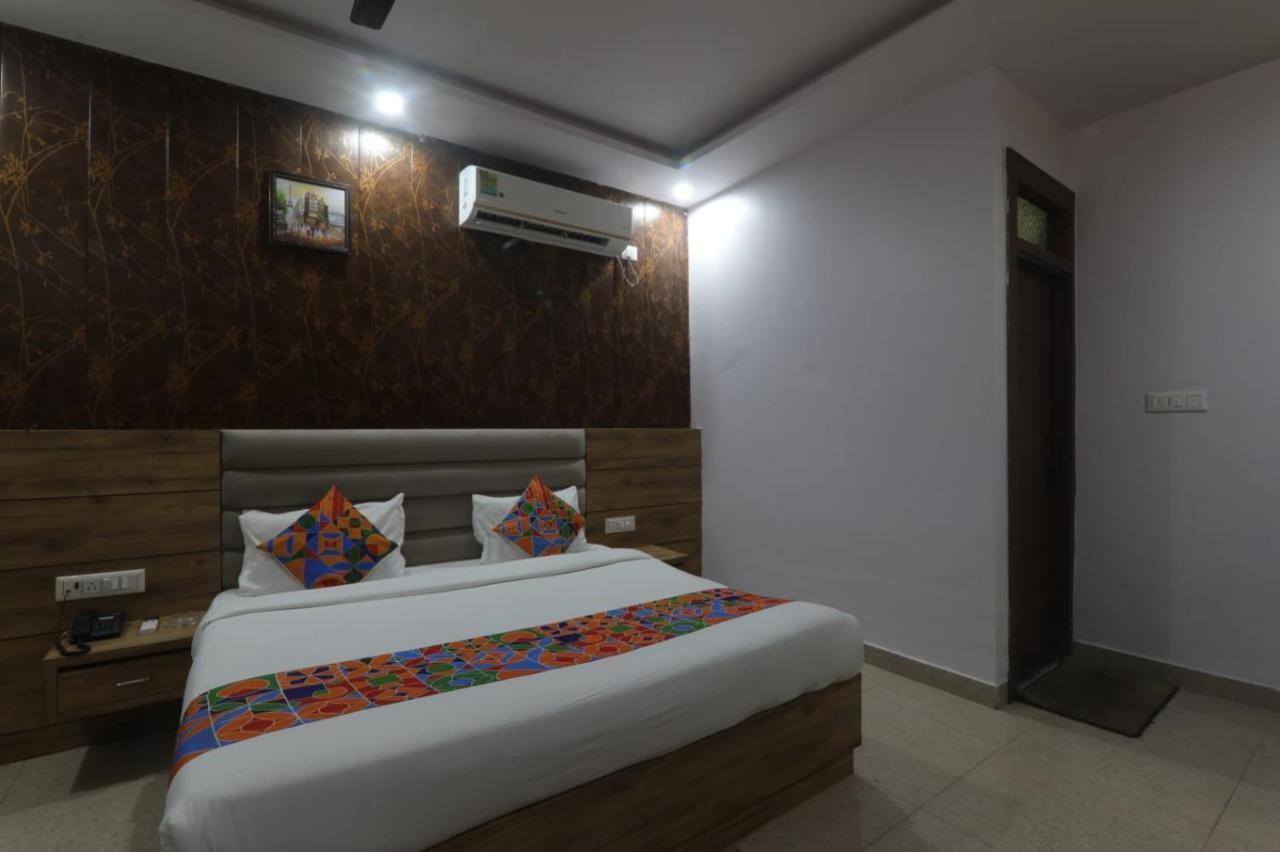 Icyhotels Hl Inn Chinhat 외부 사진