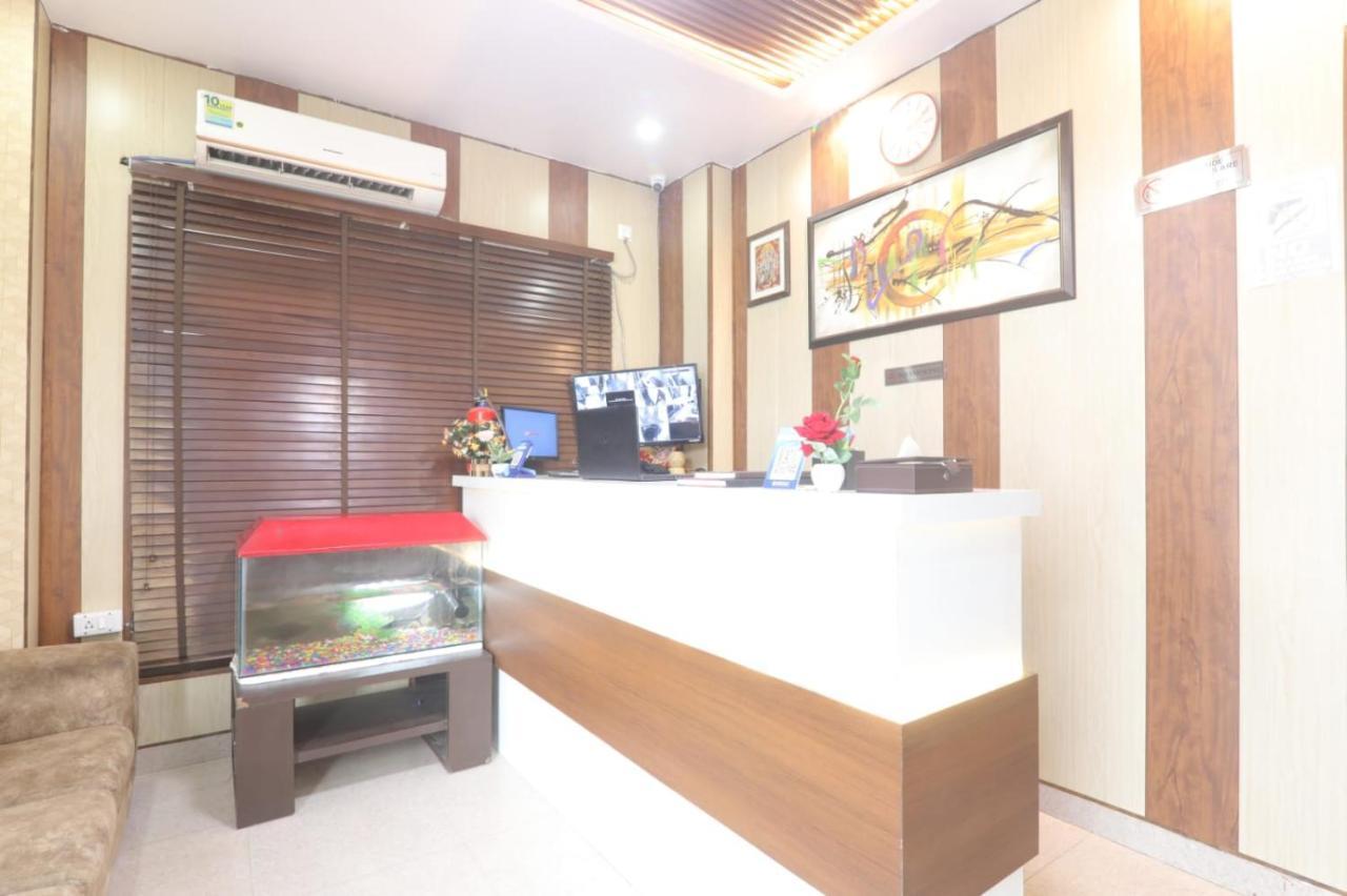 Icyhotels Hl Inn Chinhat 외부 사진
